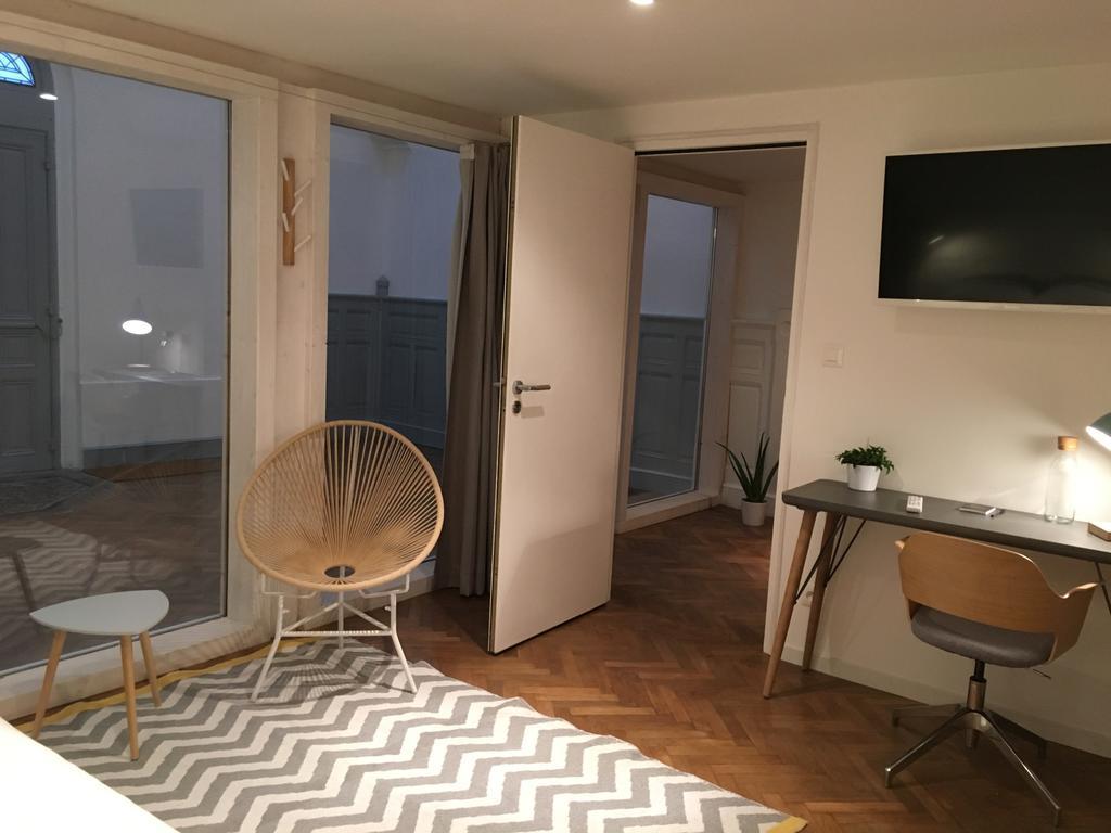 Gite Le Temple - Appart Hotel Verdun-sur-Meuse Eksteriør billede